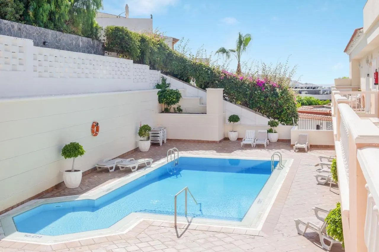 Vivienda Vacacional Los Gigantes Santiago del Teide 0*,
